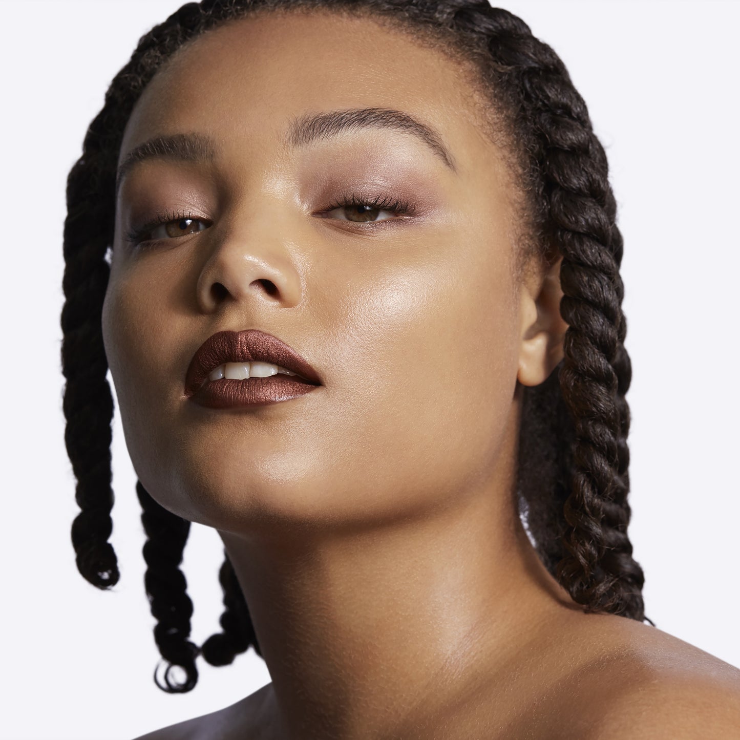 M A C Studio Face and Body Foundation 120 ml with even looking coverage for Daily Makeup