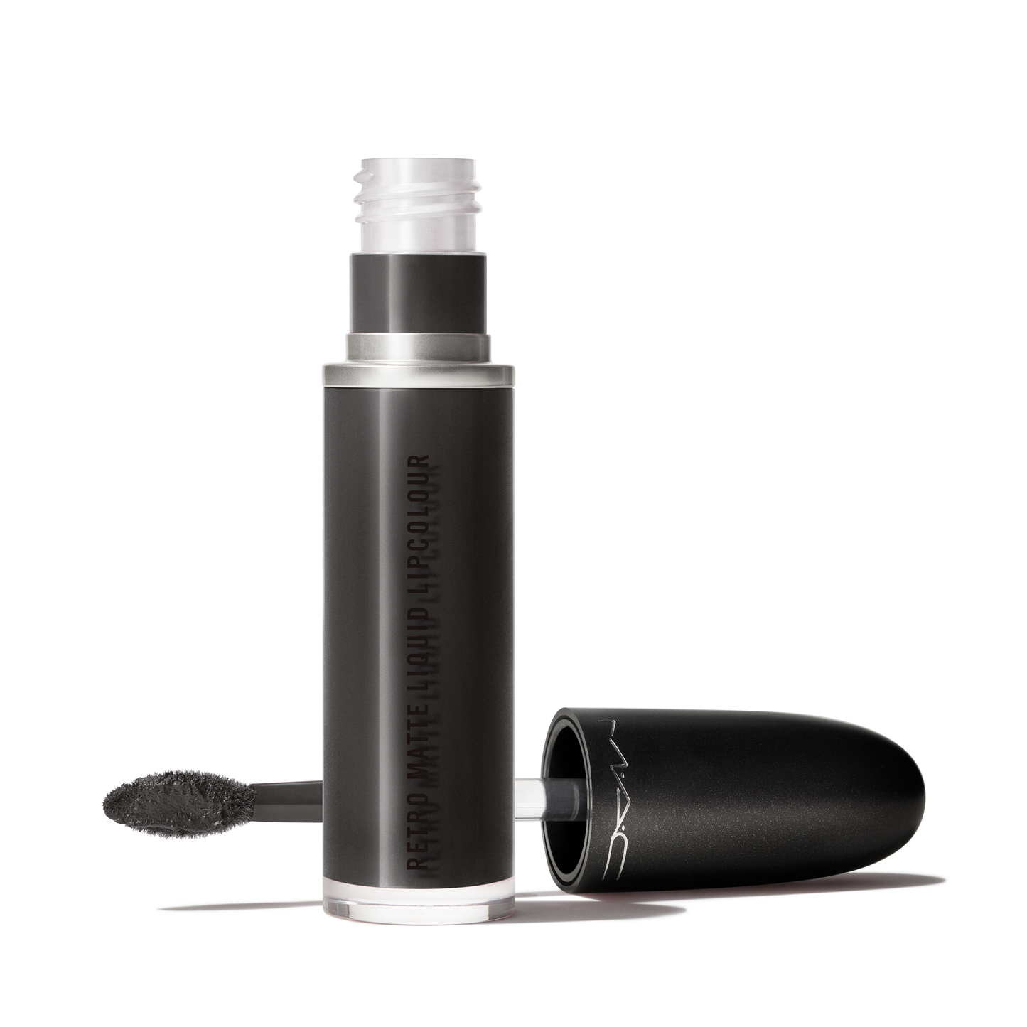 Retro Matte Liquid Lipcolour with smooth lasting color for Daily Makeup