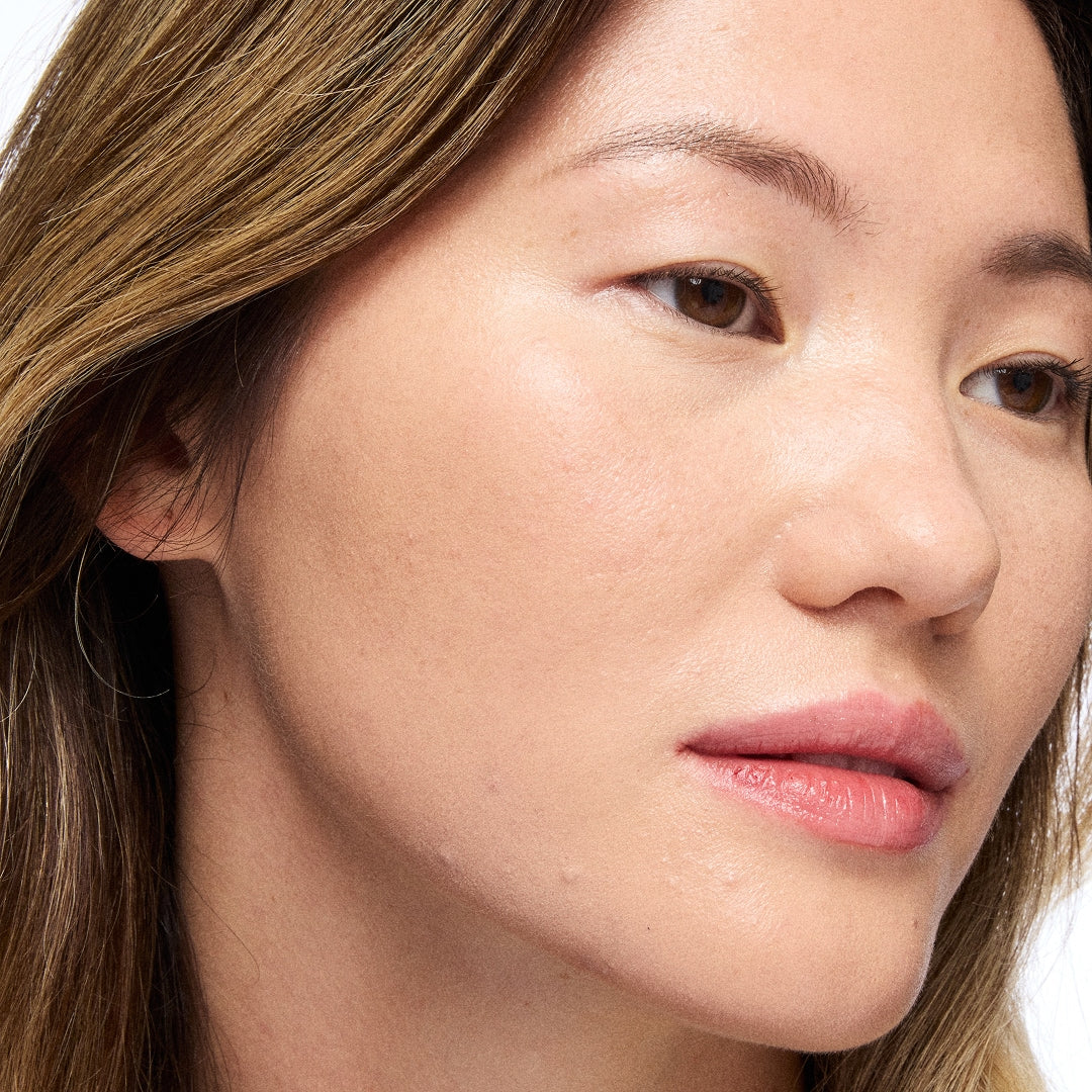 Hyper Real Skincanvas Waterlight Cream HA3 Moisturizer with comfortable moisture support for Daily Makeup