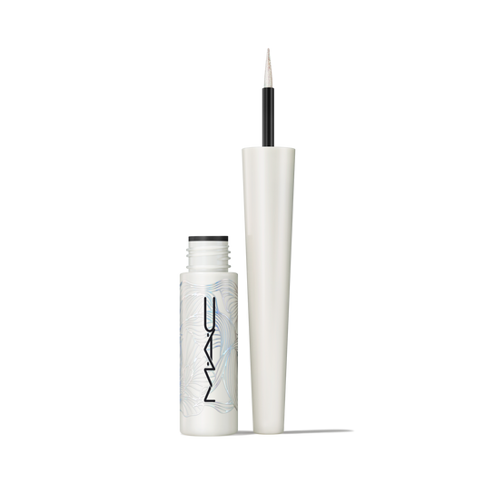 Prismatica Liquid Eye Liner with precise eye definition for Daily Makeup