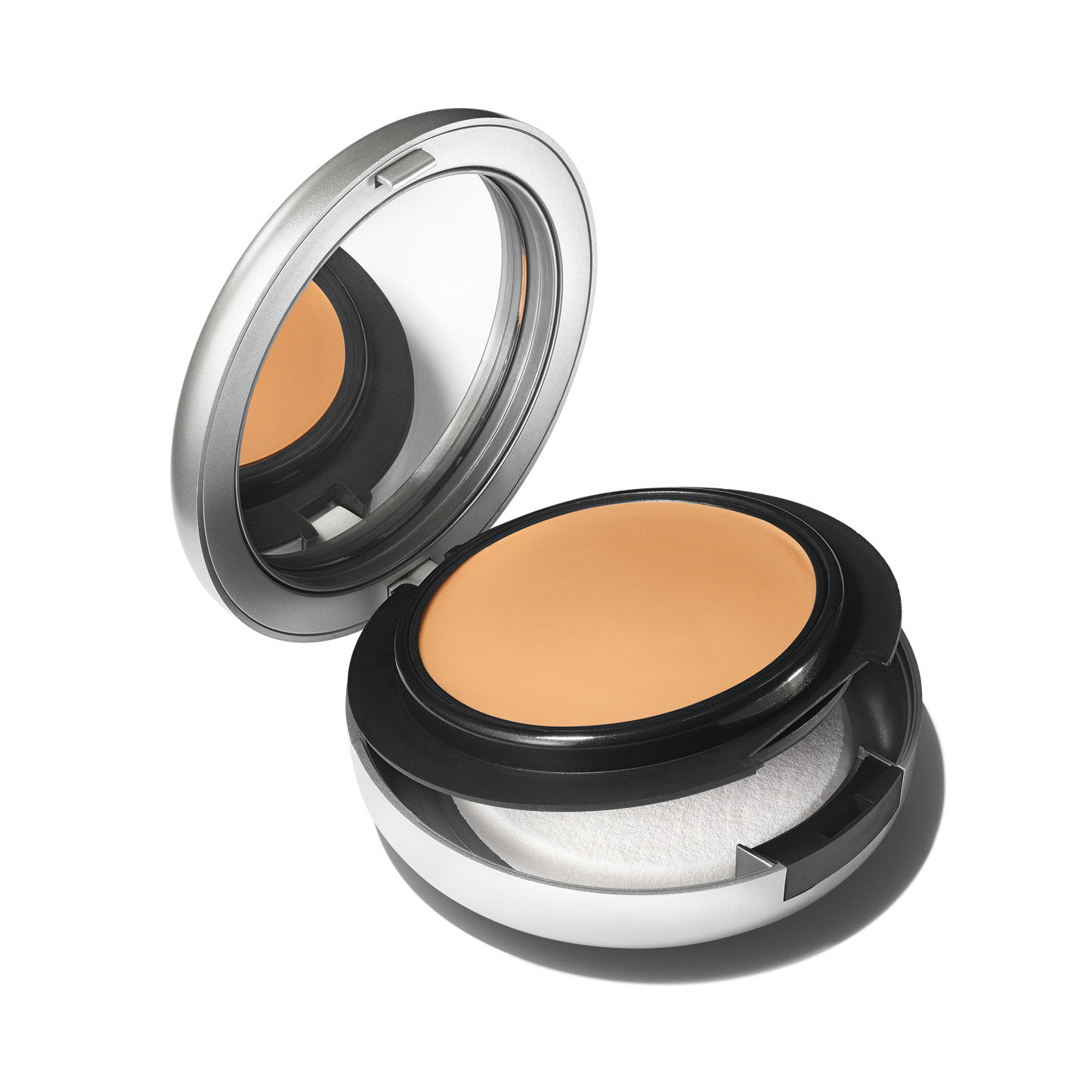 Studio Fix Tech Cream To Powder Foundation with even looking coverage for Daily Makeup