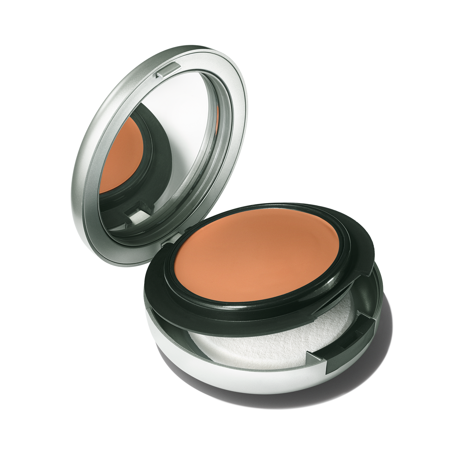 Studio Fix Tech Cream To Powder Foundation with even looking coverage for Daily Makeup
