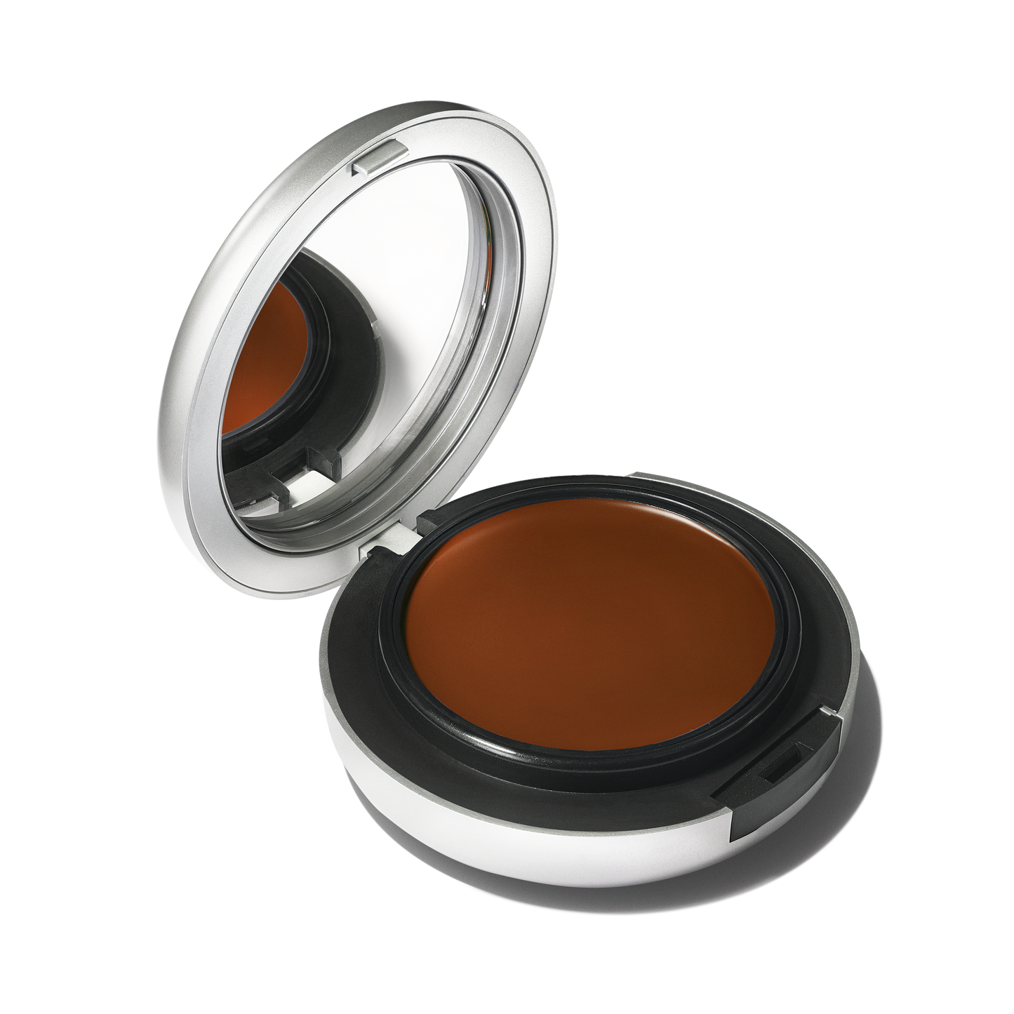 Studio Fix Tech Cream To Powder Foundation with even looking coverage for Daily Makeup