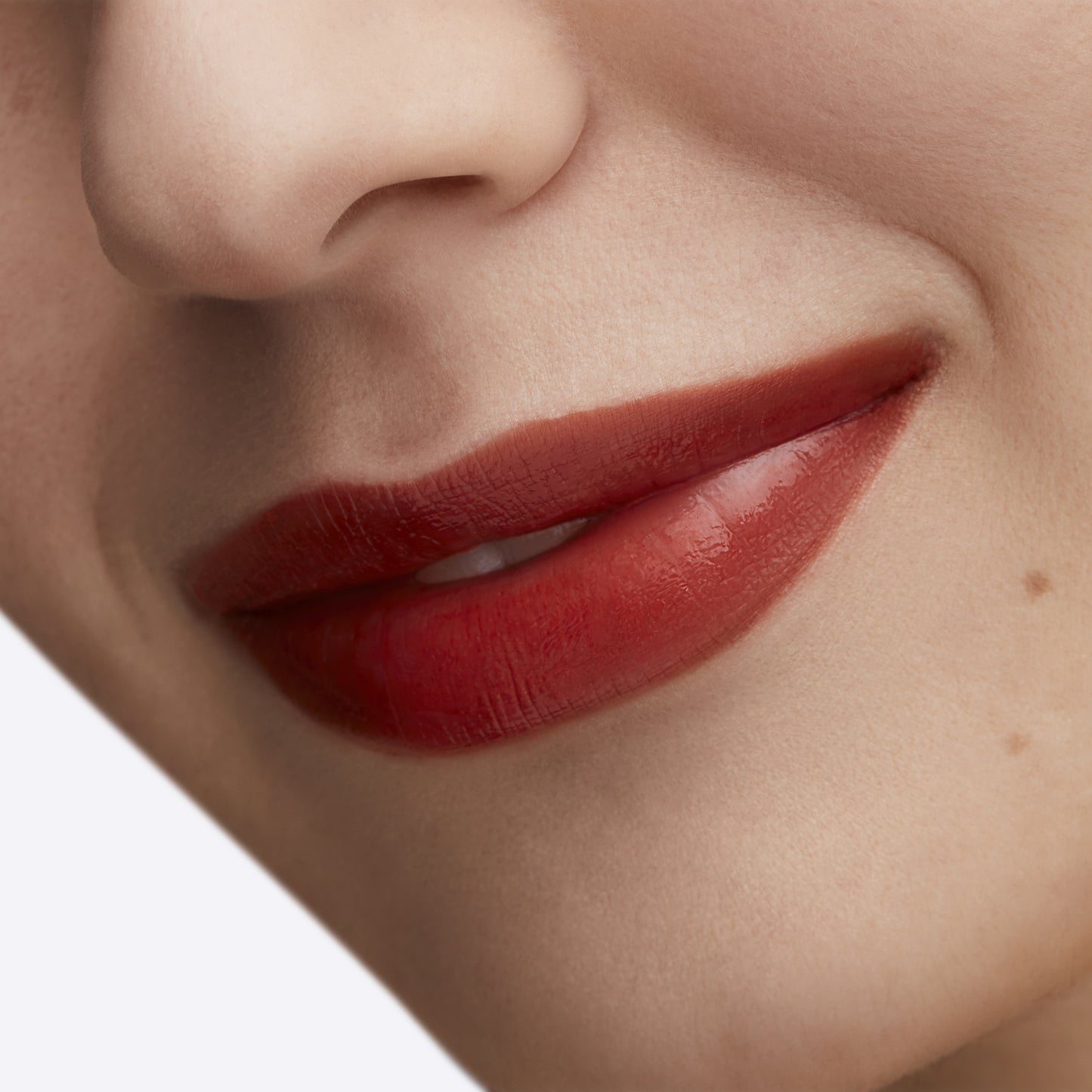 Lustreglass Sheer Shine Lipstick with rich wearable color for Daily Makeup